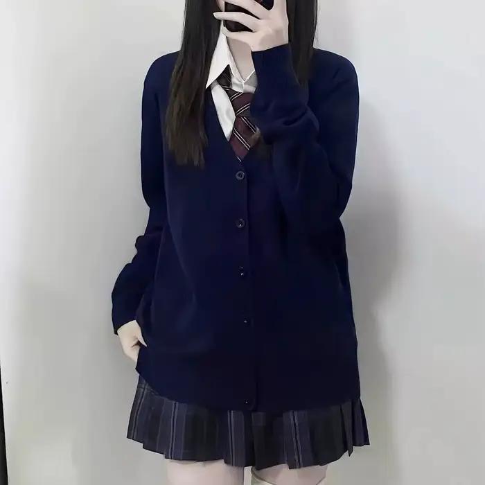 Pull tricoté à col en v de couleur unie de mode japonaise, haut cardigan uniforme newJK original, pu