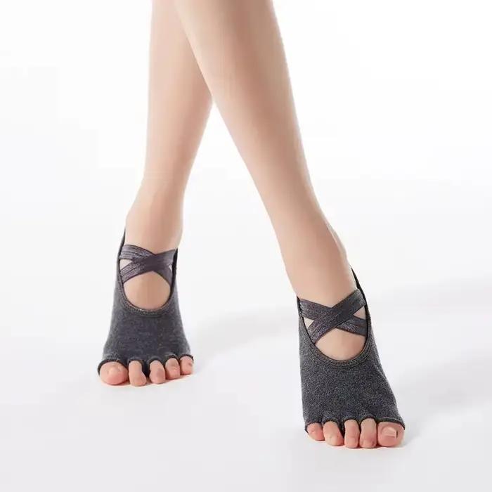 Chaussettes de Yoga à cinq orteils pour femmes, antidérapantes, à bandes croisées, pour danse de Bal