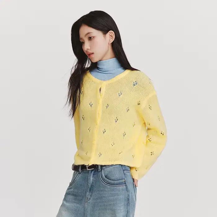 Cardigan rouge pour femme Semir, collection Printemps 2026, col rond ajouré, style décontracté et co