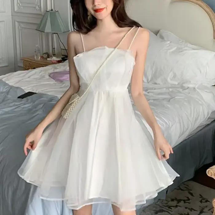 Robe d'été sexy en tulle pour femmes, col licou, française, fine, bretelles fines, rose, mode Joker,