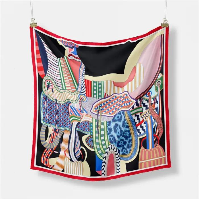 53cm Design magnifique selle marque carré écharpe femme nouvelle Foulard en soie femmes Bandana luxe