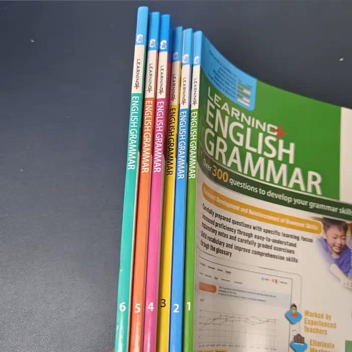 Livre Vocabulaire de Singapour pour Apprendre l'Anglais, Cahier d'ApprentiCumbria de l'Anglais, pour les Dossiers des Élèves de 1 à 6 Ans, pour Réduire le Cahier d'Entraînement, pour l'École Primaire 