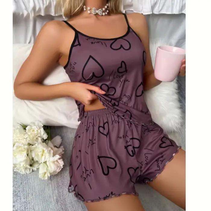 Ensemble de pyjama imprimé en forme de cœur pour femmes, pyjama sexy, ensemble de short et de débardeur en soie plissée, doux et confortable, vêtements de maison doux et mignons
