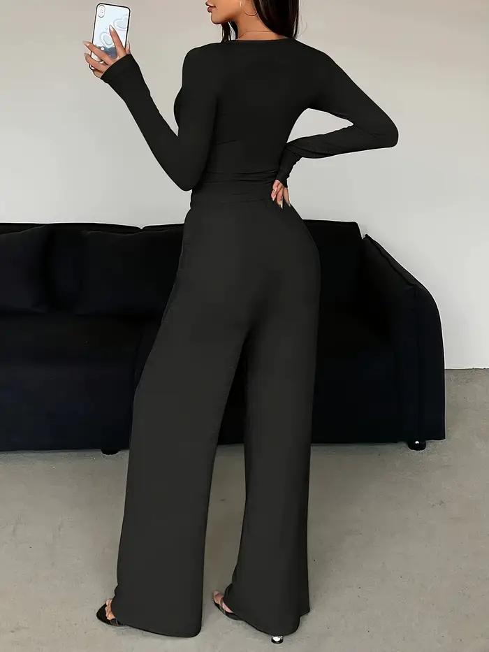 Pyjama féminin mignon en polyester et élasthanne pour la saison printemps, col en V, longueur complète, confortable et élégant à offrir pour des occasions spéciales