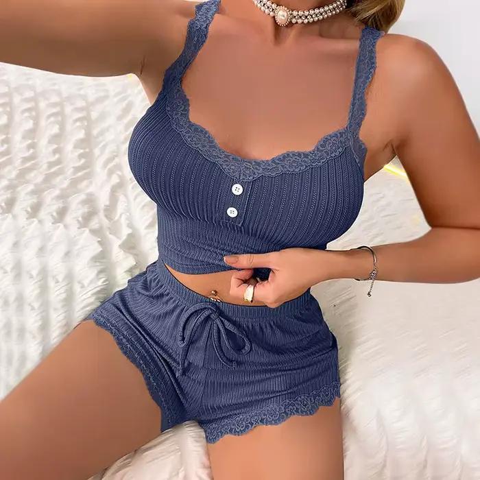 Ensemble de pyjamas féminins estivaux sexy en polyester et élasthanne pour une nuit élégante et confortable