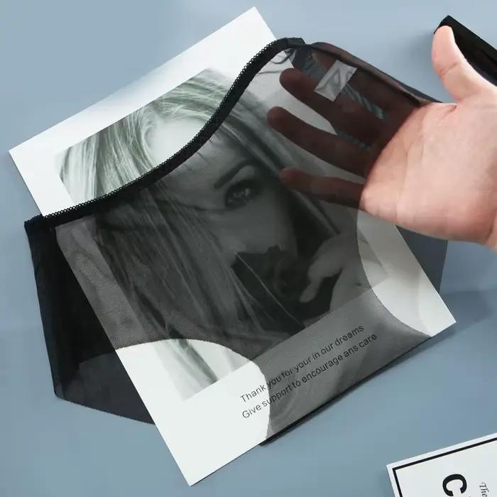Ultra jemná průhledná krajková kalhotka pro ženy