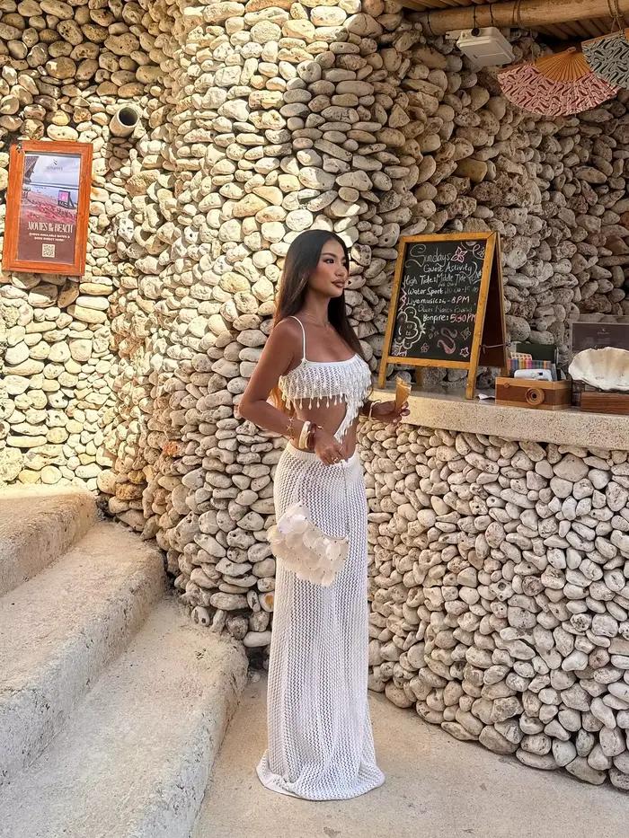 Robe longue en perles pour femmes, Sexy, tricot, col licou, Corchet, robe de plage, taille haute, découpée, vacances d'été, ensemble décontracté, nouvelle collection