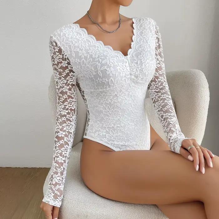 Body Sexy en dentelle blanche pour femmes, couleur unie, manches longues, Corset transparent, haut à volants, col en V, combinaison cintrée, automne