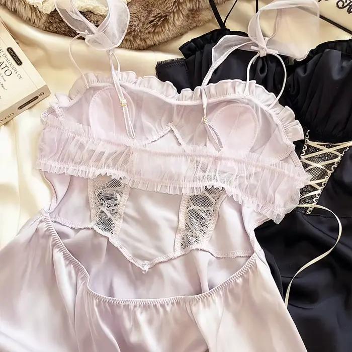 Chemise de nuit en satin soyeux avec dentelle pour femmes styles luxueux occasions spéciales hiver