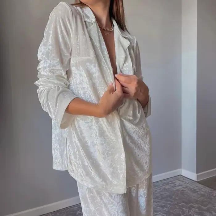 Pyjama de luxe pour femmes, ensemble deux pièces élégant, manches longues, chemise à revers, pantalon à jambes larges, tenues d'automne et d'hiver, vêtements de nuit