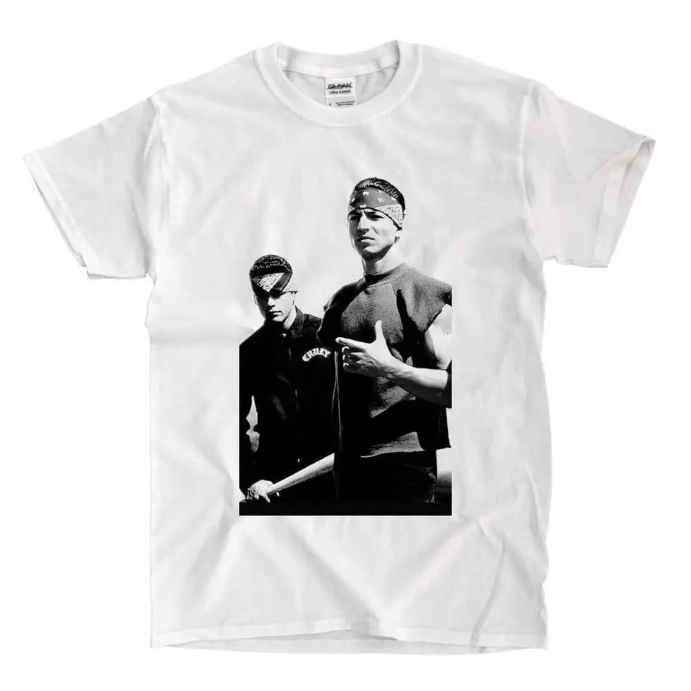Chemise blanche avec du sang et du sang, expédition rapide! Haute Qualité! T-Shirt en coton pour hom