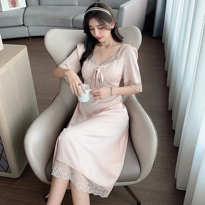 Chemise de nuit Sexy à manches courtes pour femmes, vêtements d'été en dentelle ajourée en soie glac