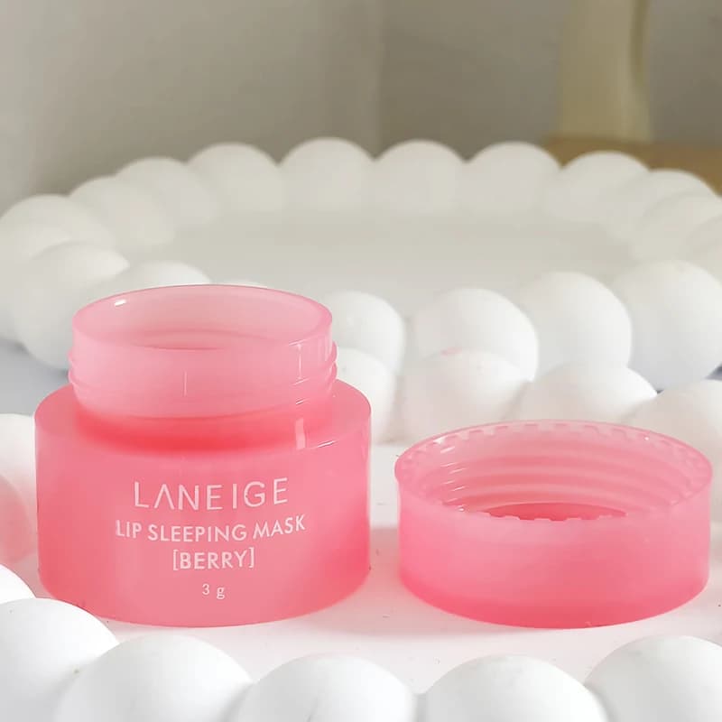 Offre Spéciale Laneige Nouveau Baume à Lèvres Hydratant Léger Effet Brillant Teinté au Beurre de Kar