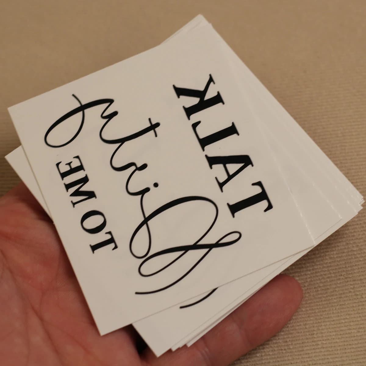Tatouage temporaire pour adultes « Talk Dirty to Me » – Faux tatouage corporel pour le plaisir et le