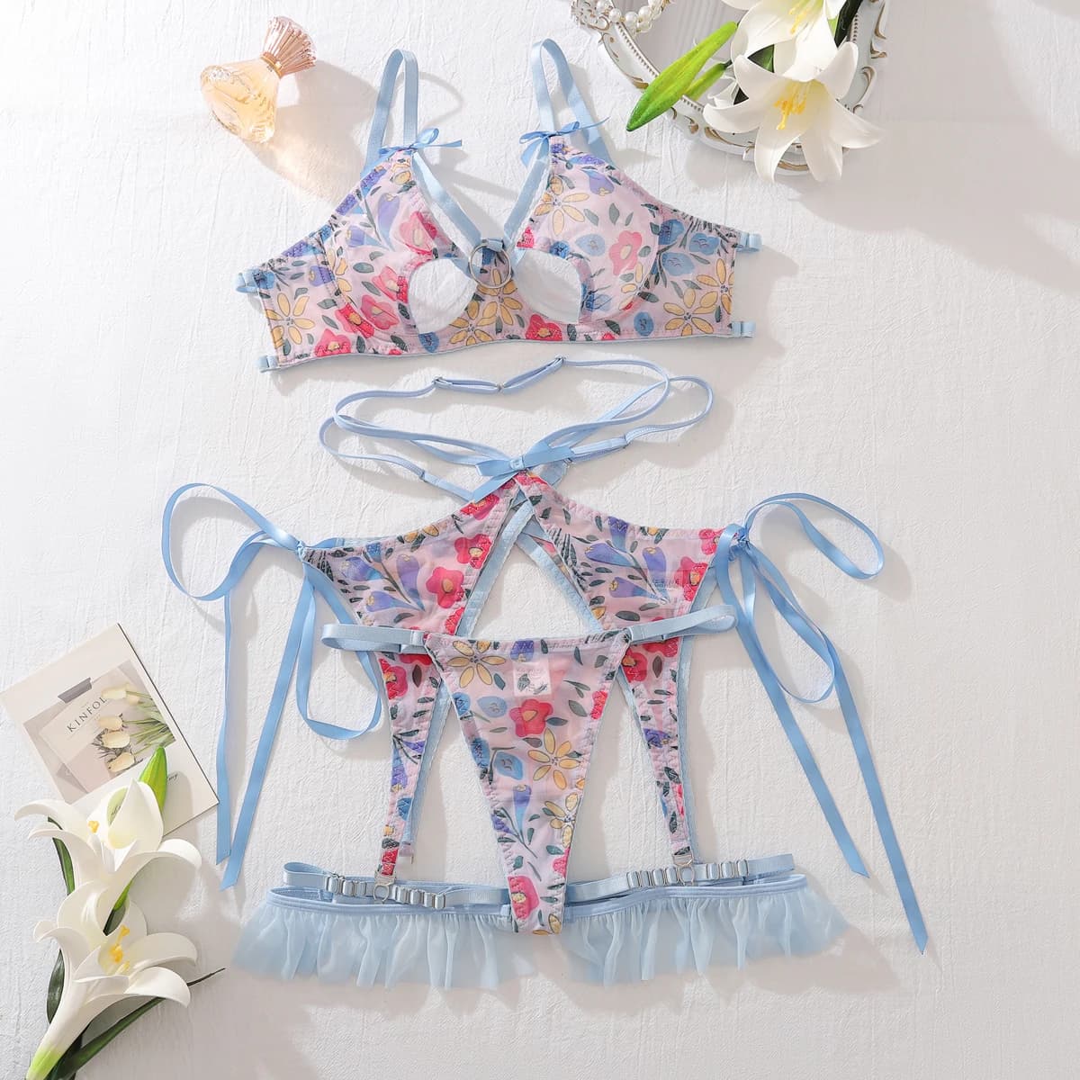 Soutien-gorge évidé à fleurs vintage pour femmes, jarretière de paupières, ceinture assortie, linger