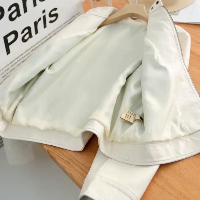 Veste zippée en cuir PU pour femme — Manteau court en similicuir avec col montant et poches à rabat