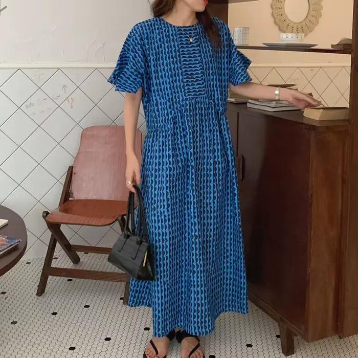 Robe longue rayée à manches papillon pour femmes, robe d'été maxi, taille A-ligne, croix de croix, v