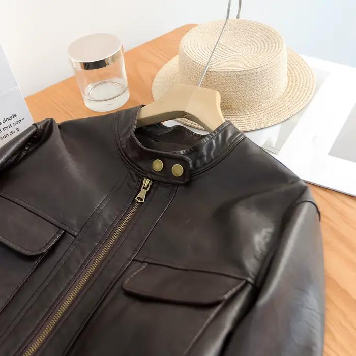 Veste zippée en cuir PU pour femme — Manteau court en similicuir avec col montant et poches à rabat