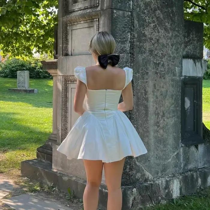 Suninheart – robe de soirée blanche Sexy, col en V, manches Cape, Mini robe décontractée, jupe moell
