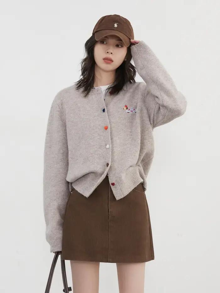 CHIC VEN femmes Cardigan ample décontracté nouveau col rond amour bouton chien broderie tricoté chan