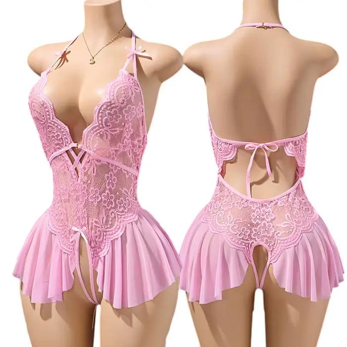 Lingerie délicate rose avec jupe ourlet boucle avant soutien-gorge et culotte ensemble sans entrejambe femmes Drees licou-cou dos nu sous-vêtements Sexy