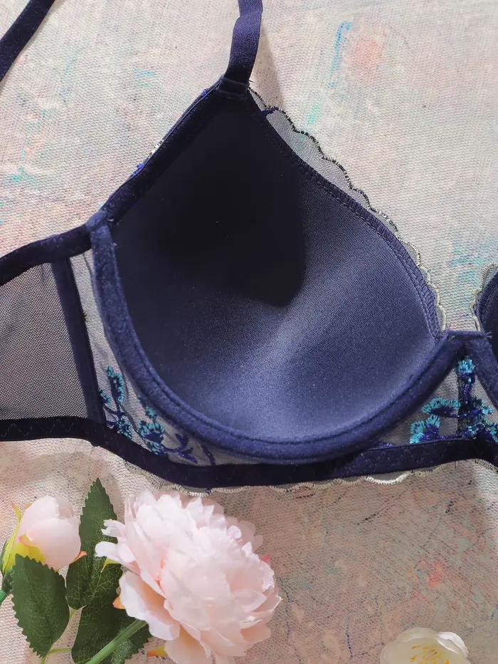 Soutien-gorge brodé floral pour femme, délicat, bleu marine, en dentelle et résille, à armatures, pour usage quotidien