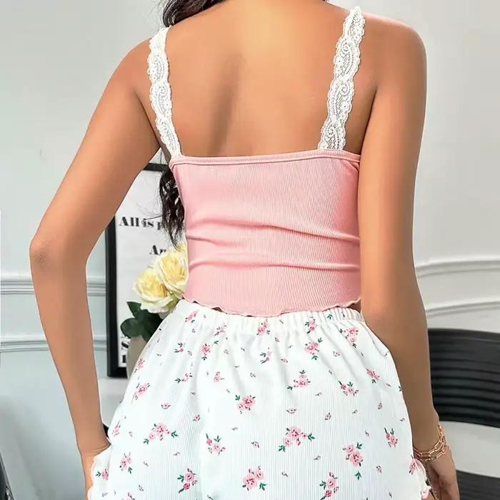 Pyjama pour femmes, ensemble de camisoles et shorts en dentelle, confortable et extensible, adapté à une tenue décontractée à la maison, vêtements de nuit pour femmes, toutes saisons