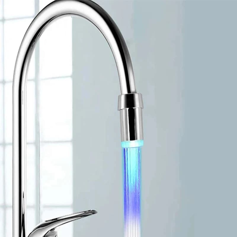 Nouveau Led veilleuse RGB robinet créatif lampe à eau lampes de douche romantique 7 couleurs bain mé