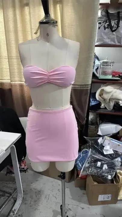 Ensemble de plage sexy pour femme avec paillettes, haut tube uni, jupe courte moulante à ourlet irré