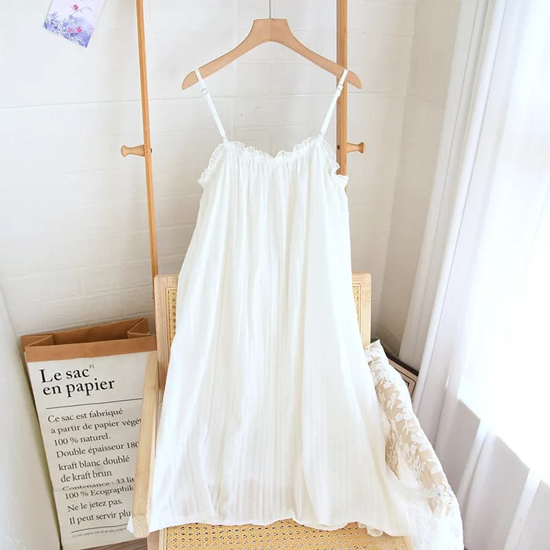 Robe de nuit Camisole à bretelles de couleur blanche de Style français pour dames, vêtements de nuit