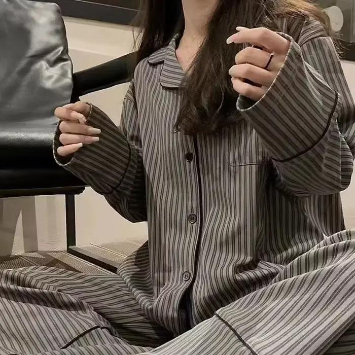 Pyjama pour femmes au printemps et en automne, manches longues, rayé, Design fin, peut être porté à l'extérieur, vêtements de nuit pour étudiants, ensemble deux pièces