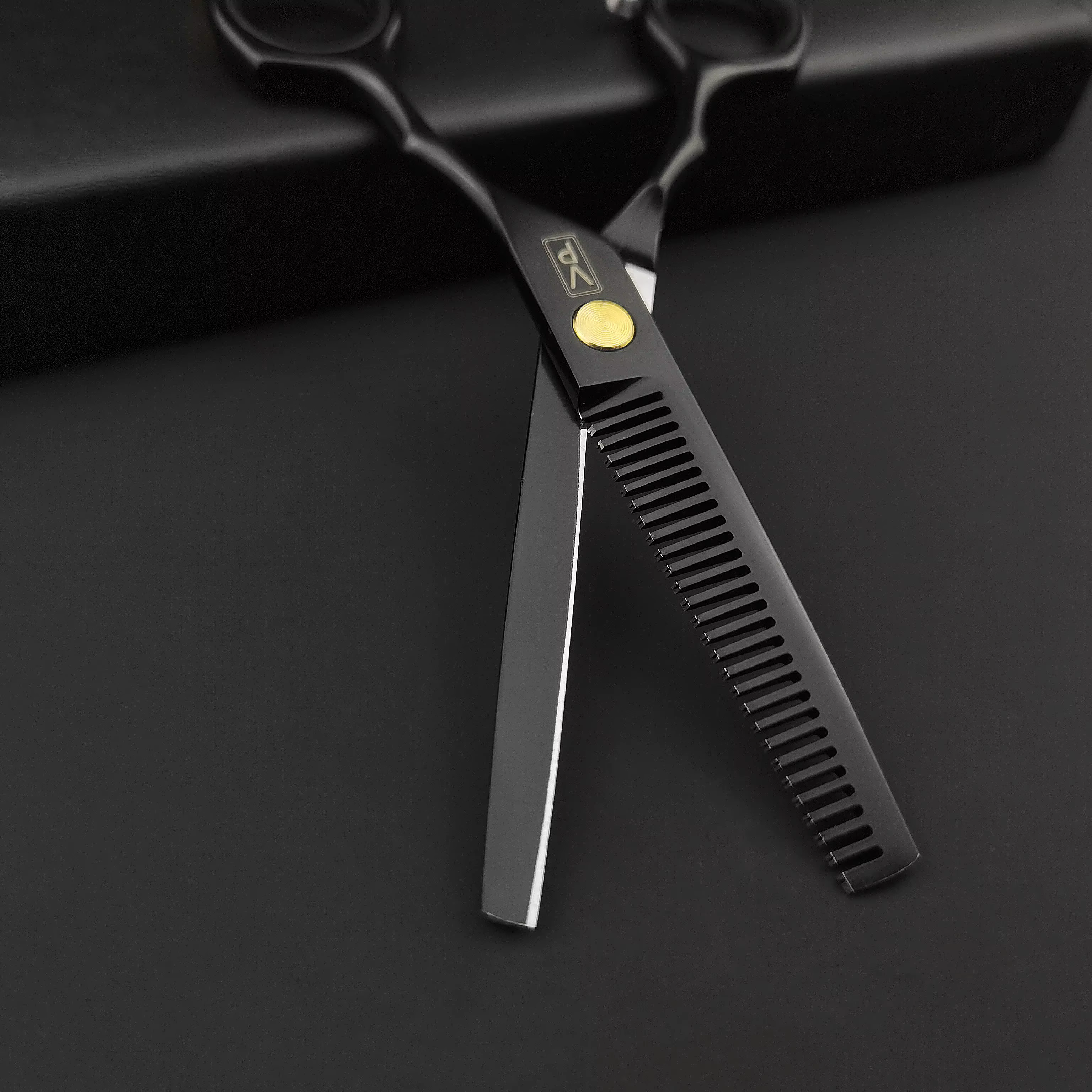 5.5 ''440c ciseaux en acier inoxydable coiffeurs professionnels ciseaux à cheveux Salon de coupe de 