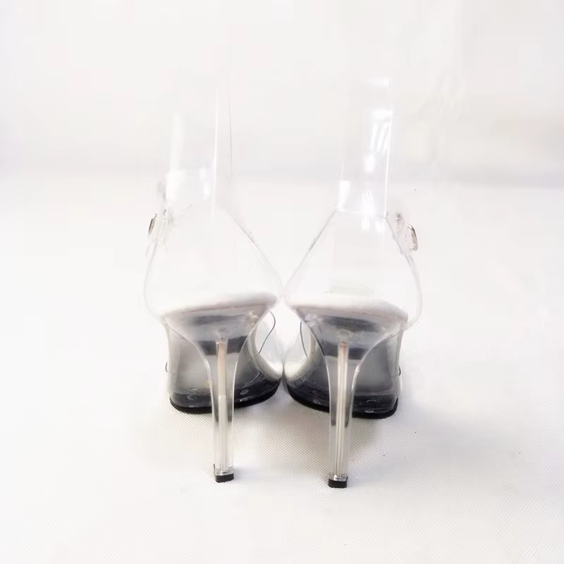 Nouvelles chaussures transparentes à la mode, talons hauts pour la scène de modélisation d'été, sand