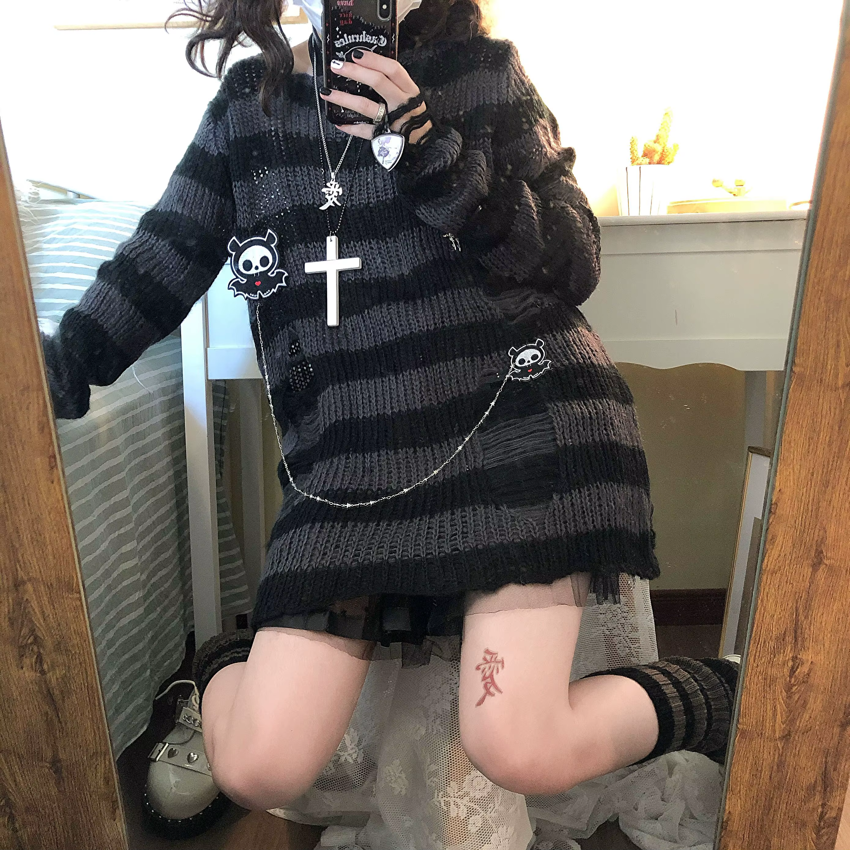 Karrram rose rayé gothique chandails femmes déchiré trous lâche tricoté pull effiloché fée Grunge pu