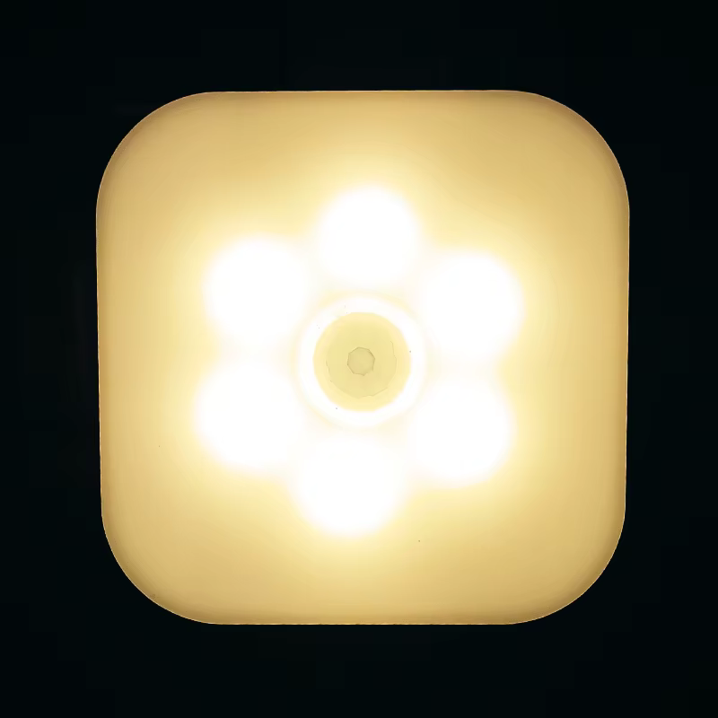 Veilleuse avec prise ue capteur de mouvement intelligent LED lampe de nuit capteur de mouvement lumi