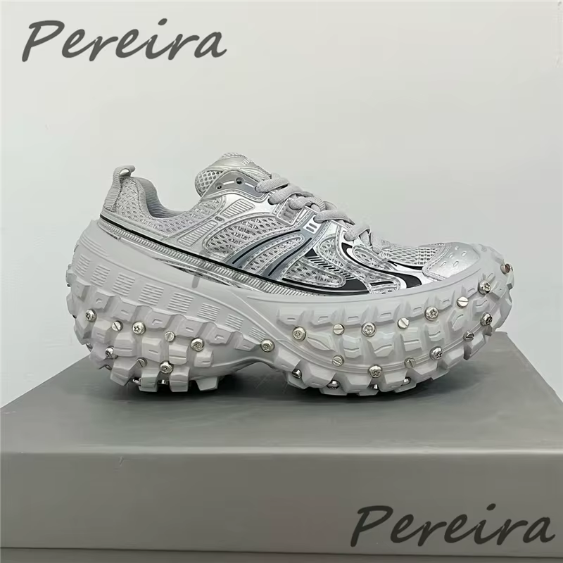 Rivet semelle épaisse espadrilles décontractées pour hommes femmes été nouvelle maille respirant à l