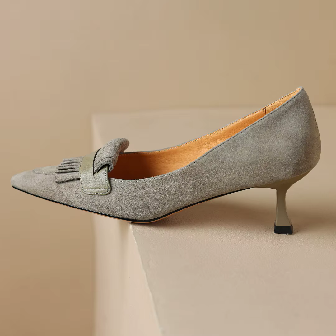 Escarpins en cuir suédé naturel pour femmes, talons hauts fins, bout pointu, franges élégantes, chau