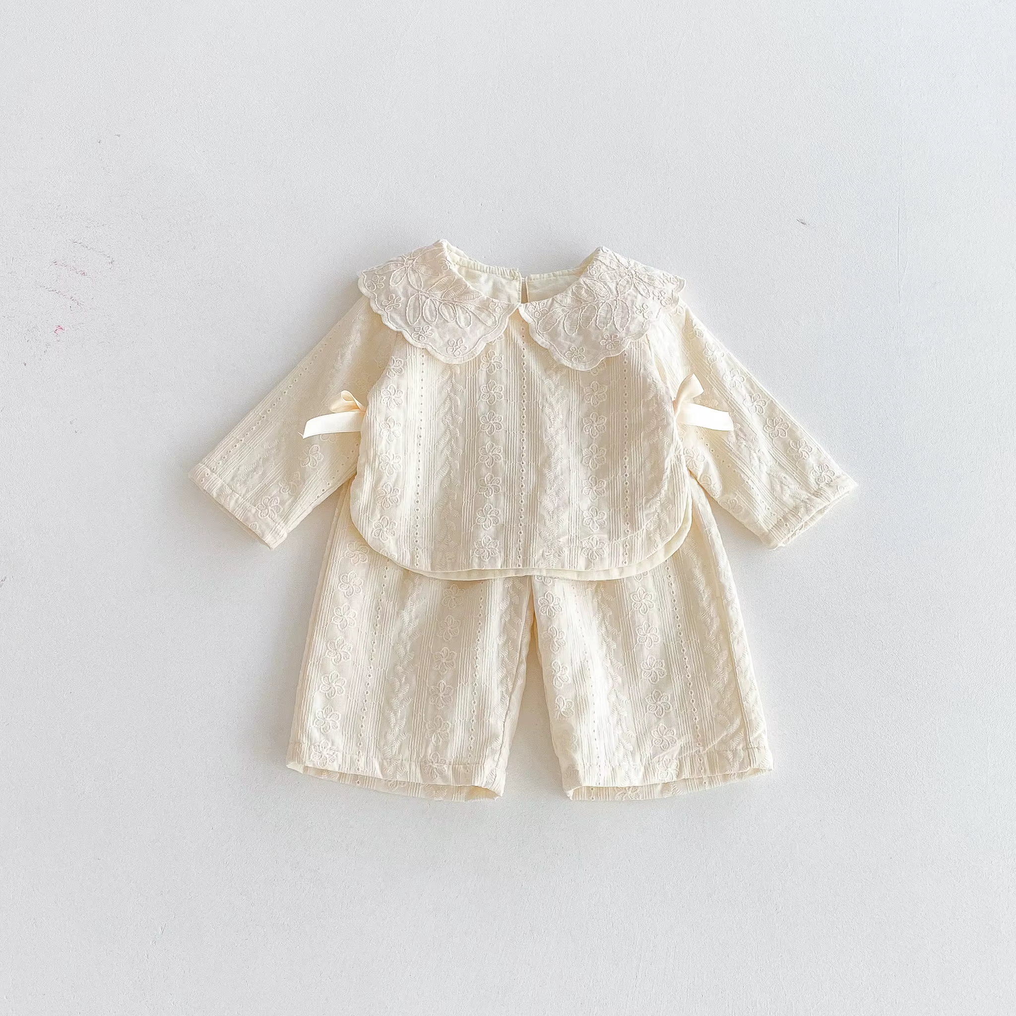 Haut à col en dentelle pour bébé fille, ensemble pantalon à jambes larges, haut à nœud pour fille d'