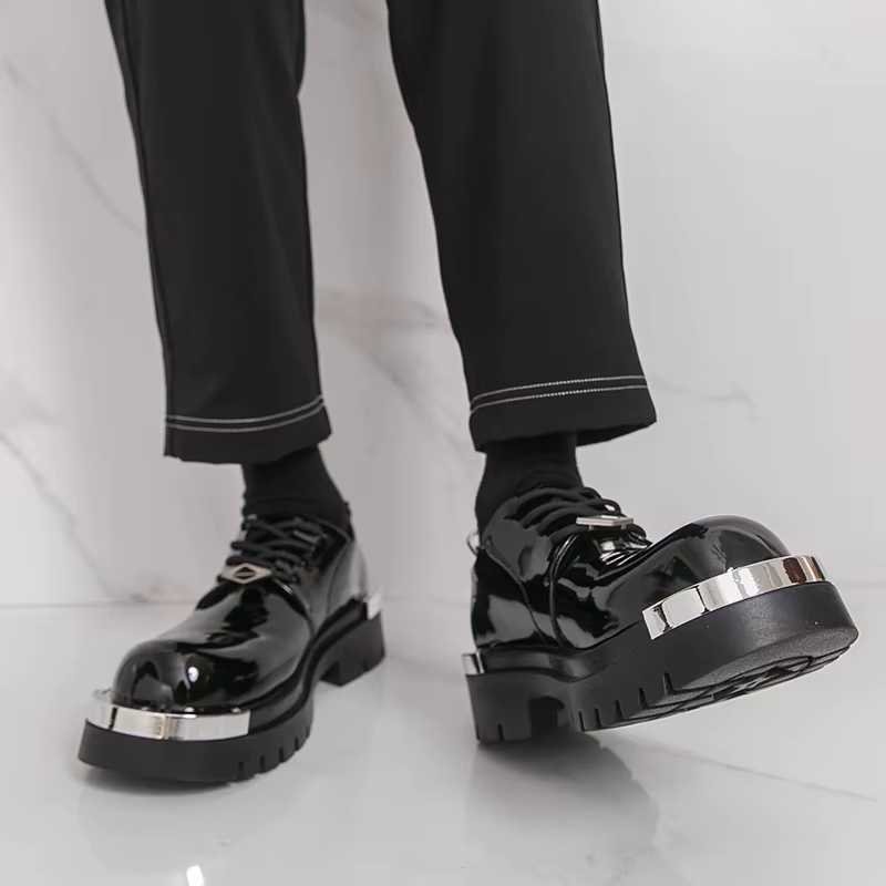 Nouvelles chaussures de travail personnalisées à semelles épaisses pour hommes à grande tête décontr