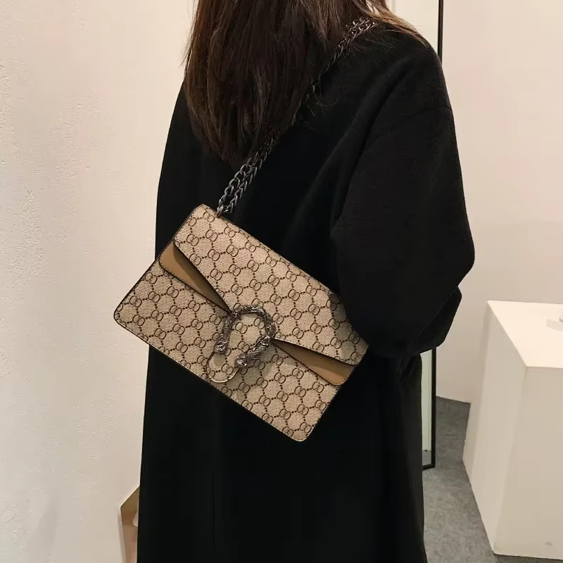 Sac à langer rétro Premium Bacchus pour femme, design chaîne européen et américain tendance, sac mes