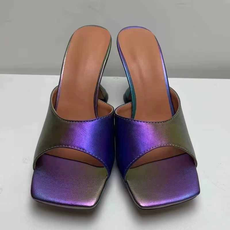 Coloré bout carré bout ouvert en forme de talon haut pantoufles femme été 2025 or sans lacet verre à