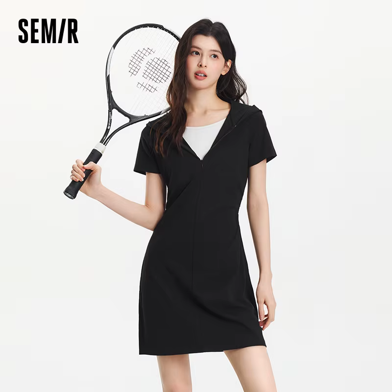 Robe Femme Semir à Capuche 2026 Effet Deux Pièces Coupe Ajustée Taille Plissée Style Urbain Décontra