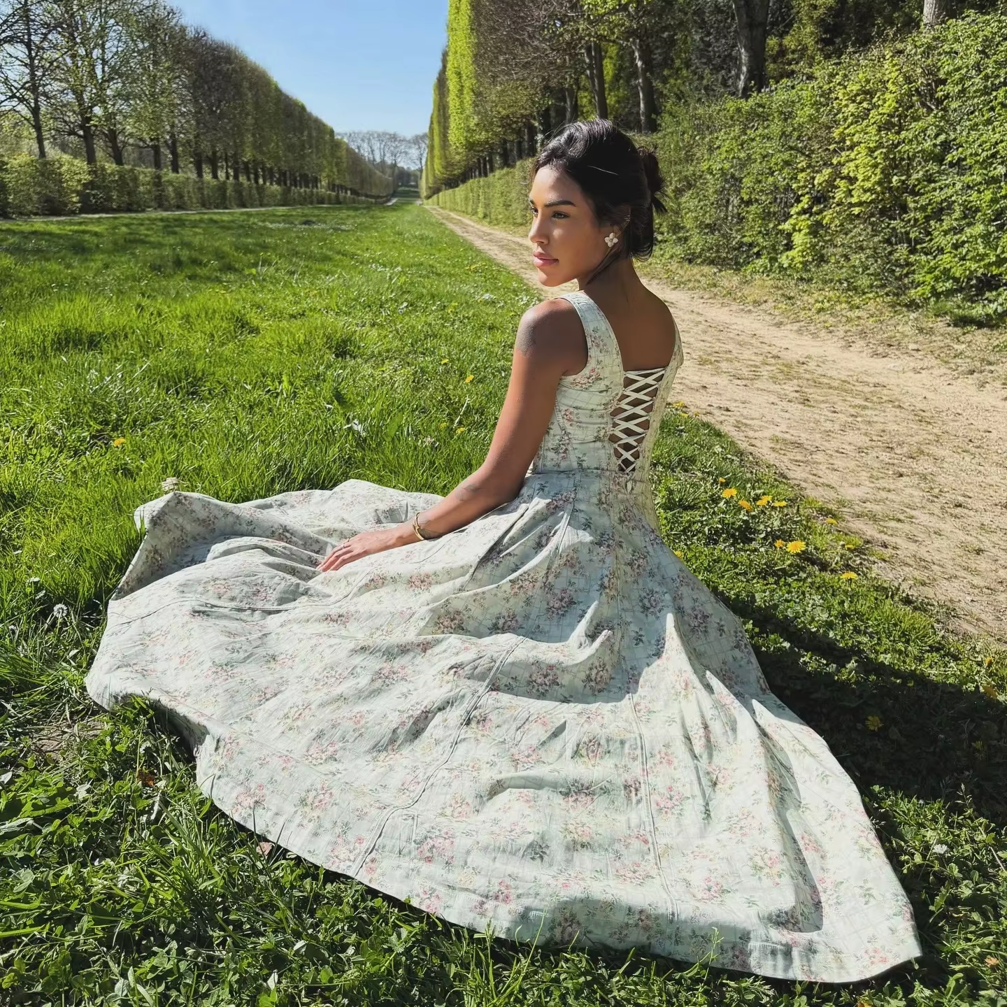 Suninheart été élégant robe à lacets 2025 nouveautés imprimé fleuri robe mi-longue femmes robe Sexy