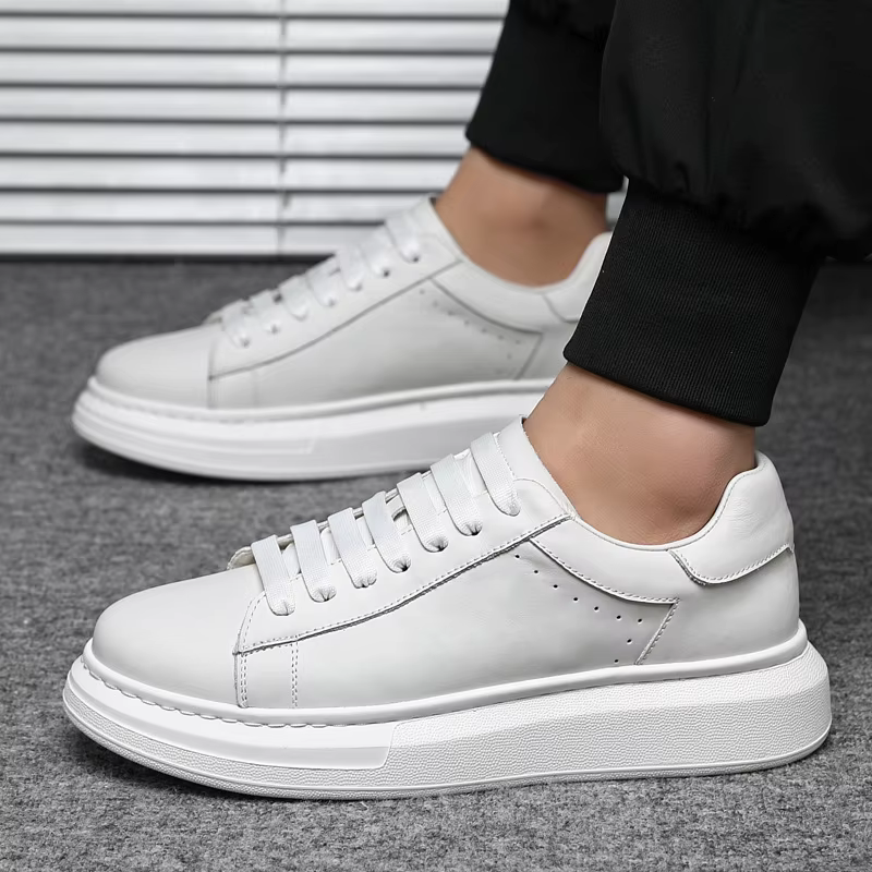 Chaussures blanches en cuir de vache pour hommes, première couche, semelle épaisse, chaussures de sp