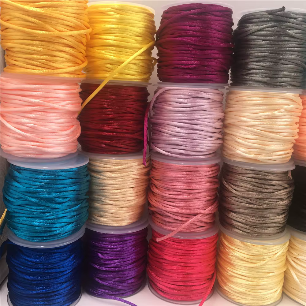 Fil de cordon en Satin queue de rat coloré de 2mm, fil de macramé à nœud chinois, corde tressée, gla