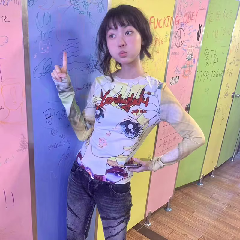 Karrram japonais Y2k Anime imprimé T-shirt 2000s esthétique à manches longues T-shirt Vintage Haraju