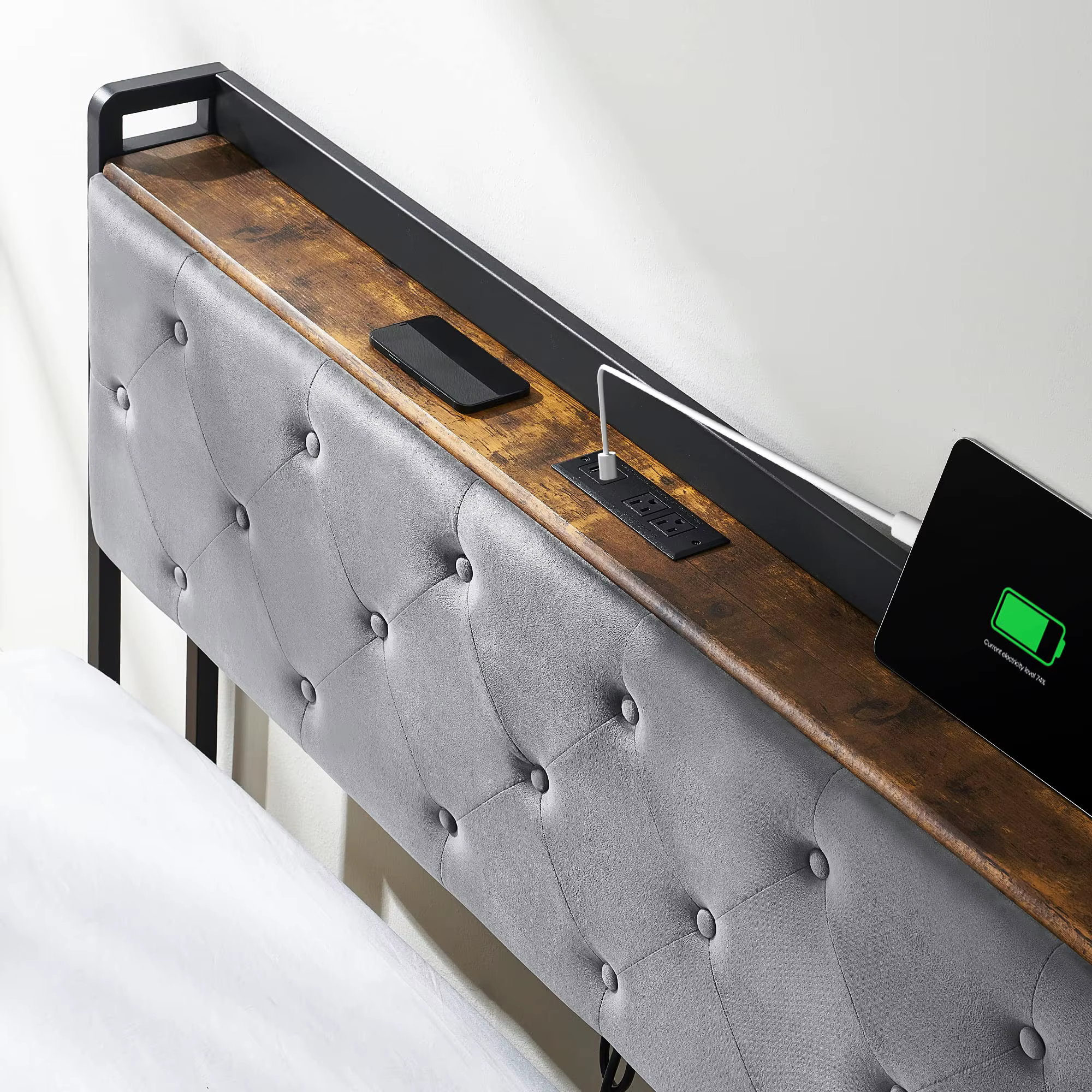 Cadre de lit avec 4 wers de proximité de stockage et station de recharge, avec planche de sauna de s
