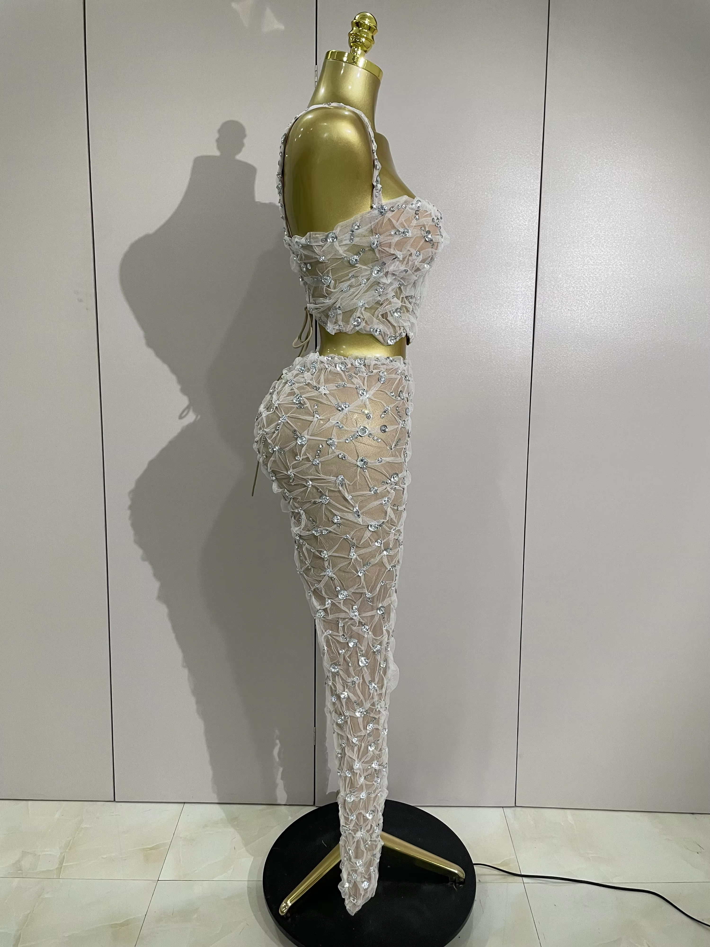Ensemble deux pièces Sexy en dentelle pour femmes, haut à licou + pantalon Long, épissure de diamant