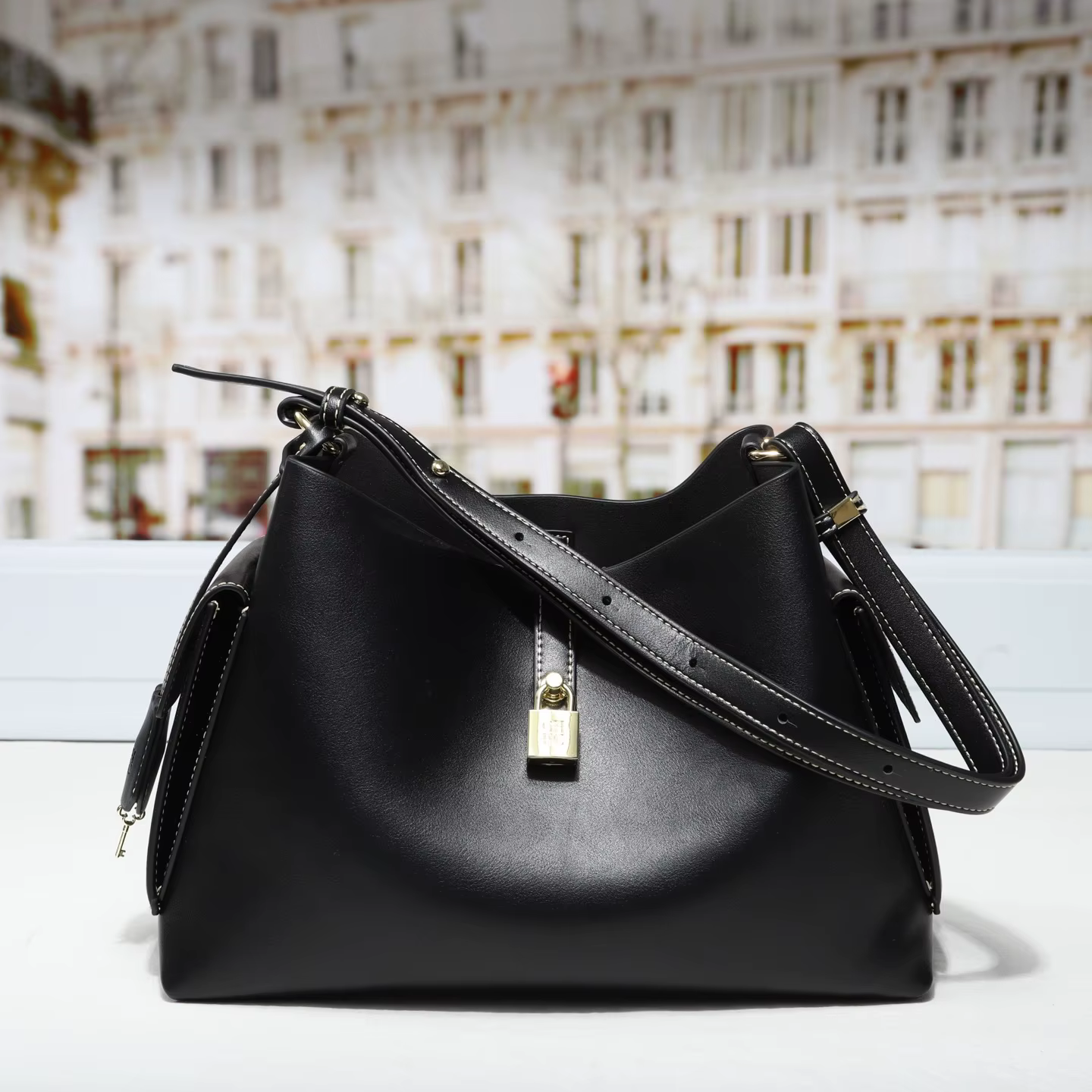 Nouvel Arrivage 2026 – Sac Fourre-tout Femme Tendance pour le Quotidien, Design Luxe Léger, Grande C