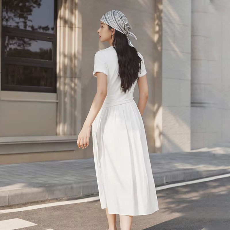 Robe plissée pour femme Semir 2026, col rond, taille cintrée, style urbain décontracté, douce et con